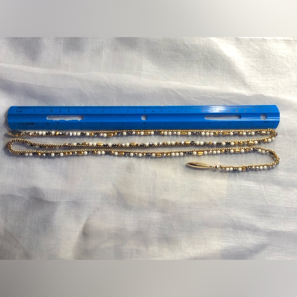 VINTAGE Gold and White Beaded Women's Necklace - Elegant Layering Strand